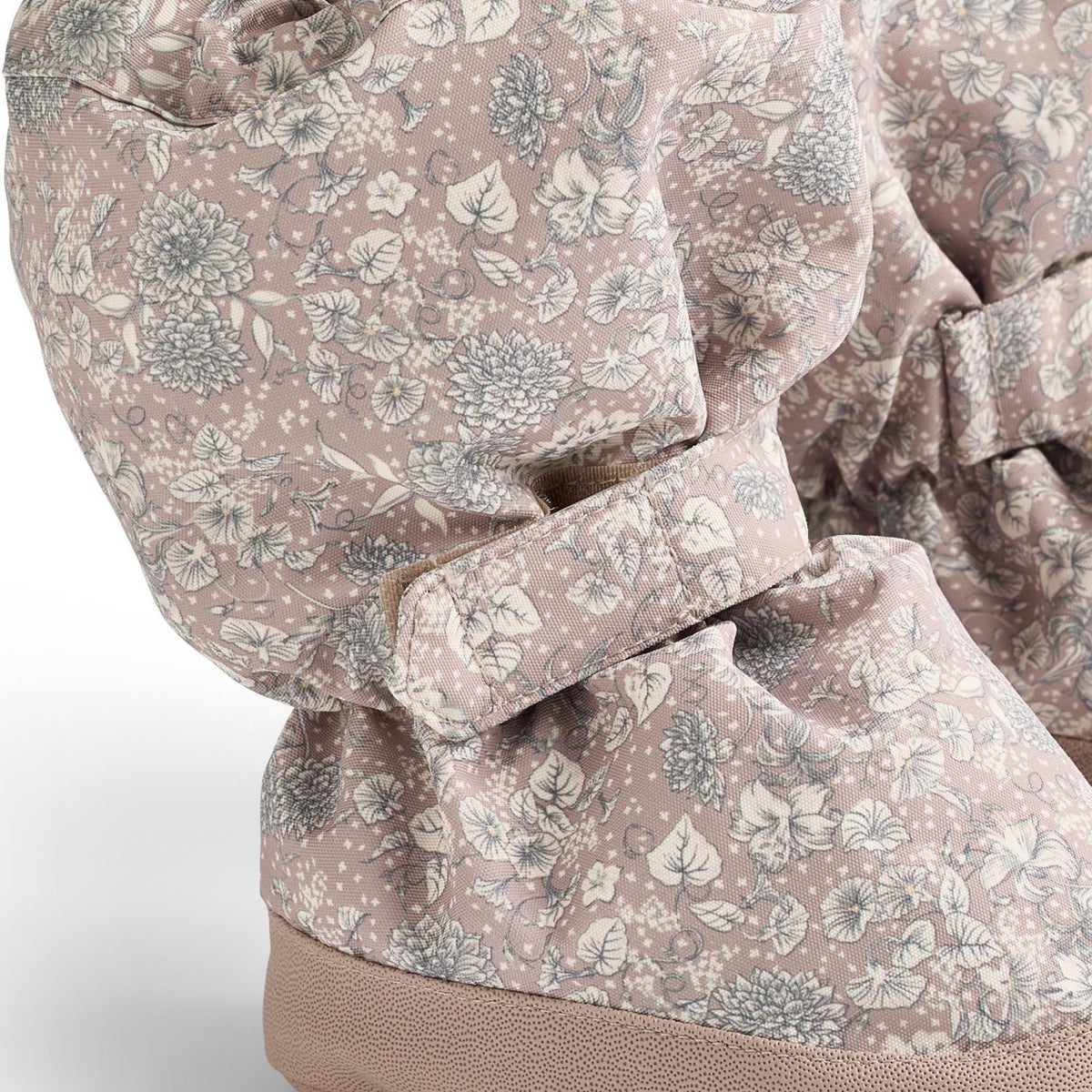 Wheat Dry Rose Flowers Outerwear Booties