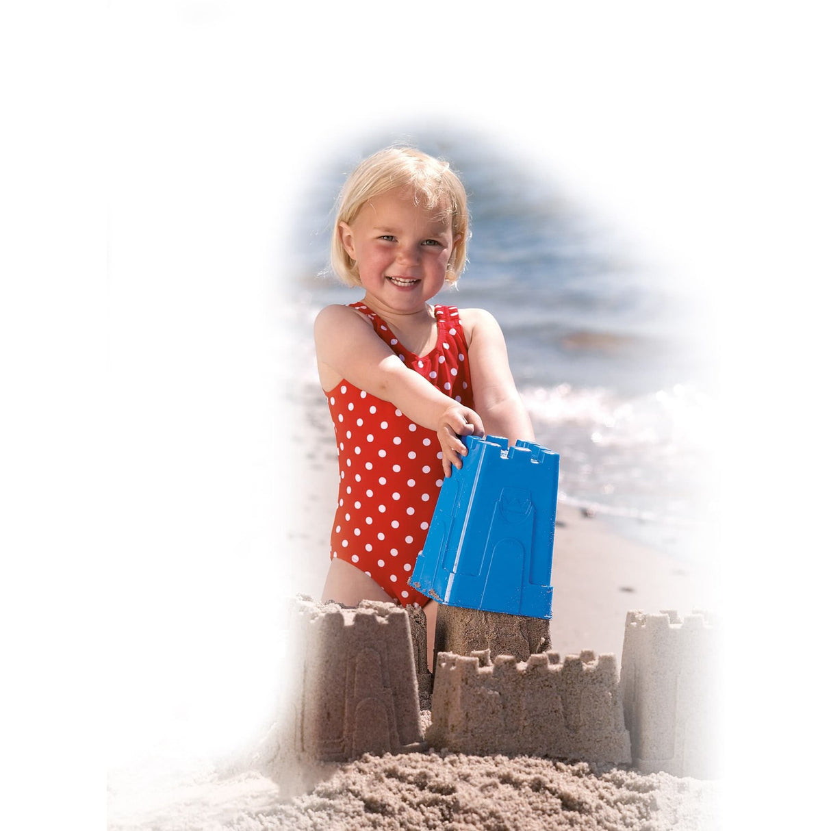 Dantoy Sand Castle Moulds & Skyffel Sett Ctn.