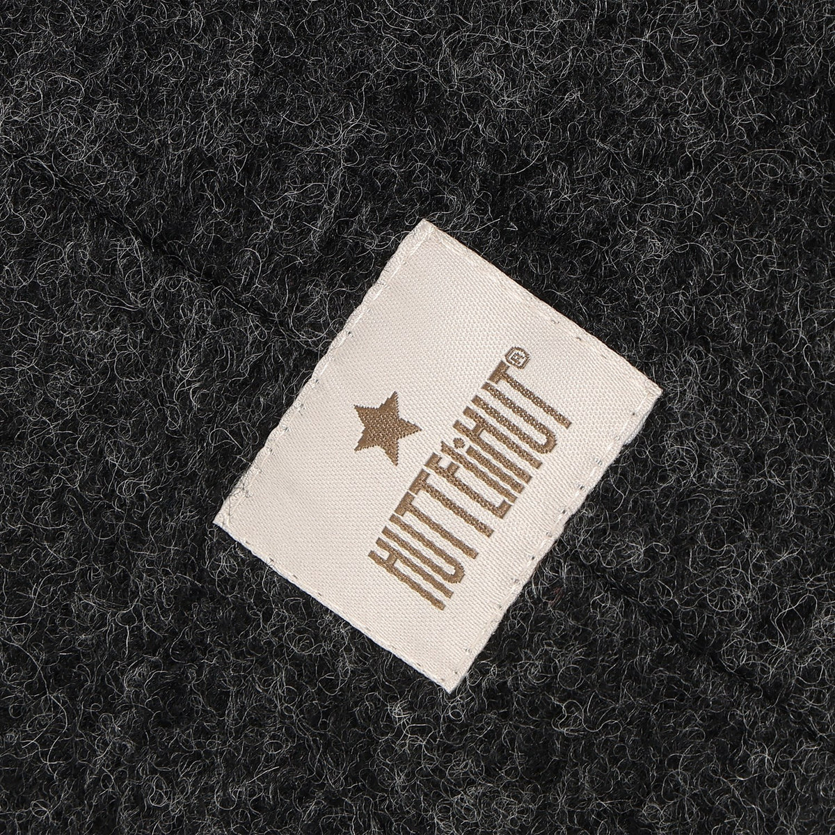 Huttelihut Dark Grey Melange Elefanthatt Triangles Ull