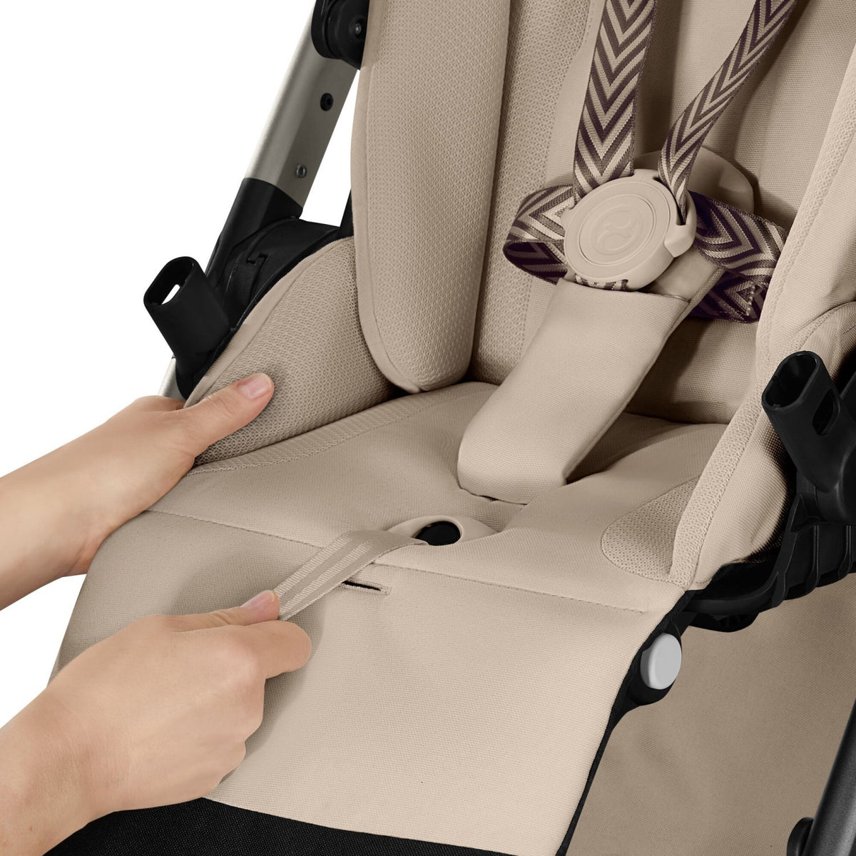 Cybex Almond Beige Balios S Lux Tpe Inklusiv Foldbar Cot