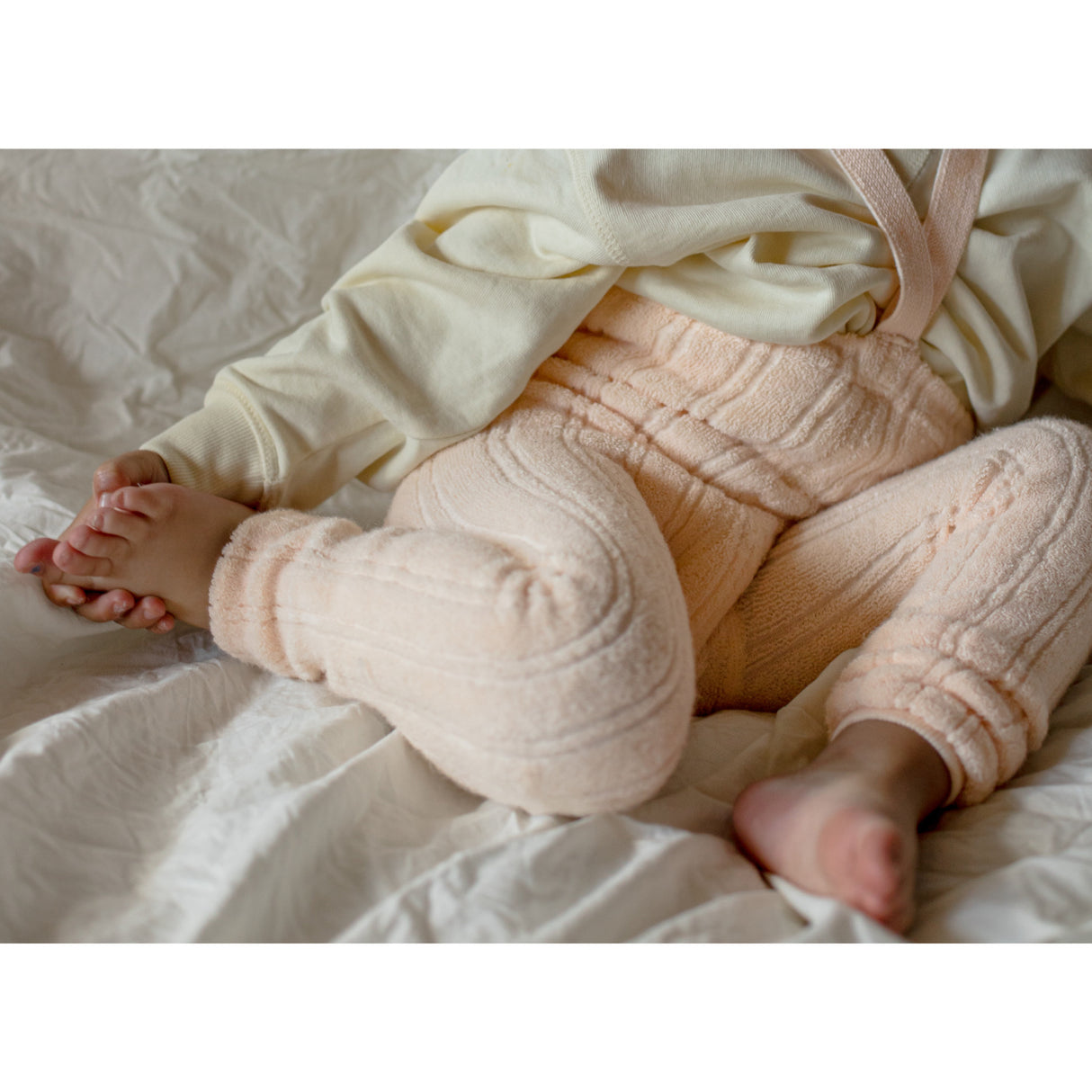 Silly Silas Granny Nallebjörn Footless Strumpbyxar Med Braces Silky Peach