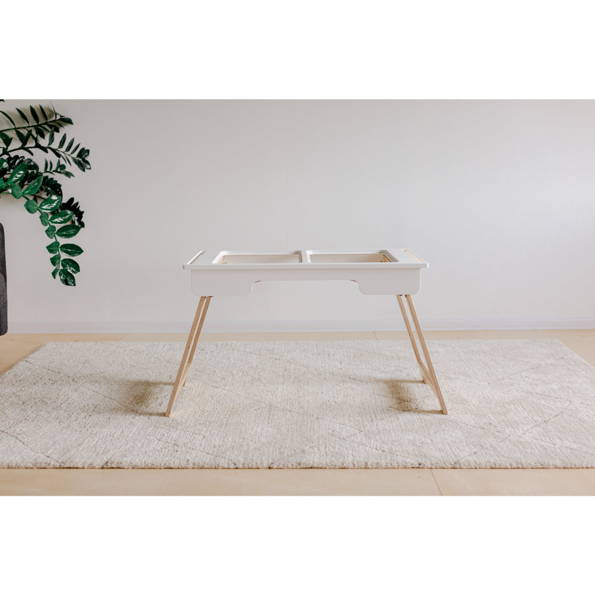 Duck Woodworks White Sensory Table Med 2 Boxes Included