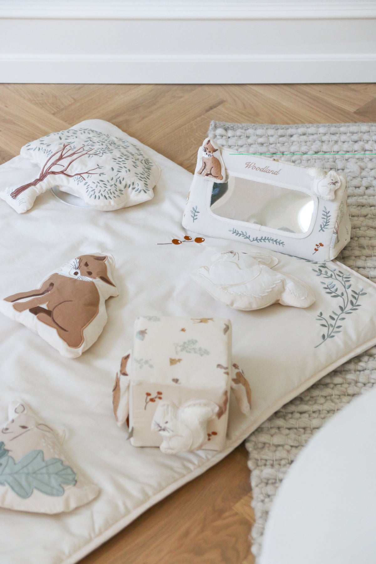 Cam Cam Copenhagen Woodland Tummy Time Spegel