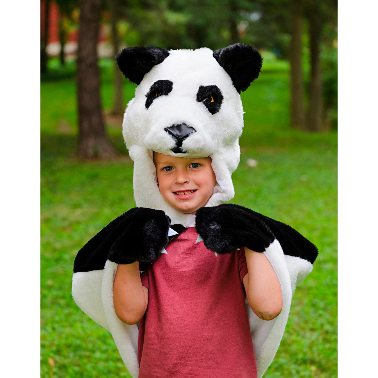 Stora Pretenders Panda Cuddle Cape 2