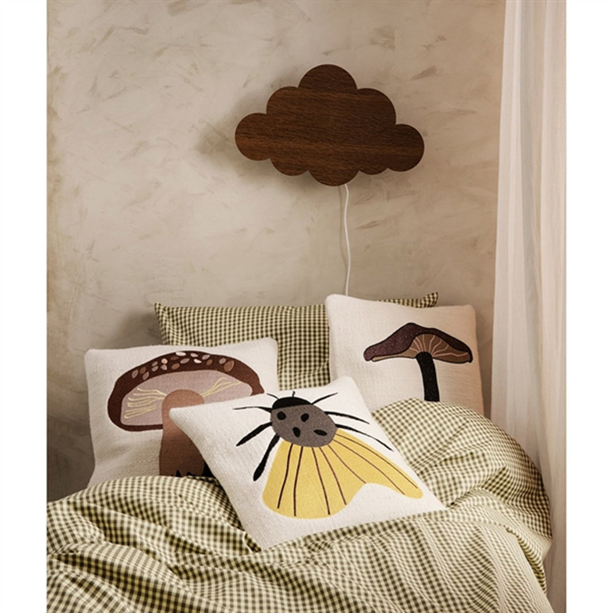 Ferm Living Forest Embroidered Pude Lactarius