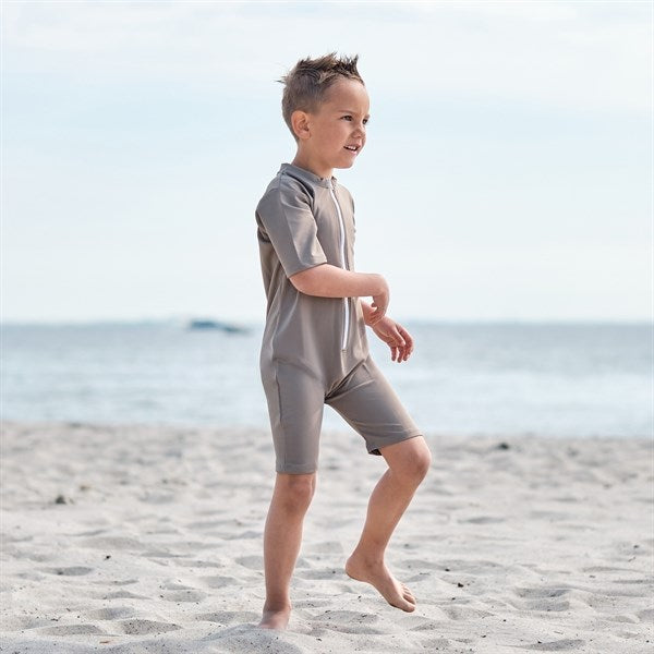 Petit Crabe Taupe Noe Star Onesies