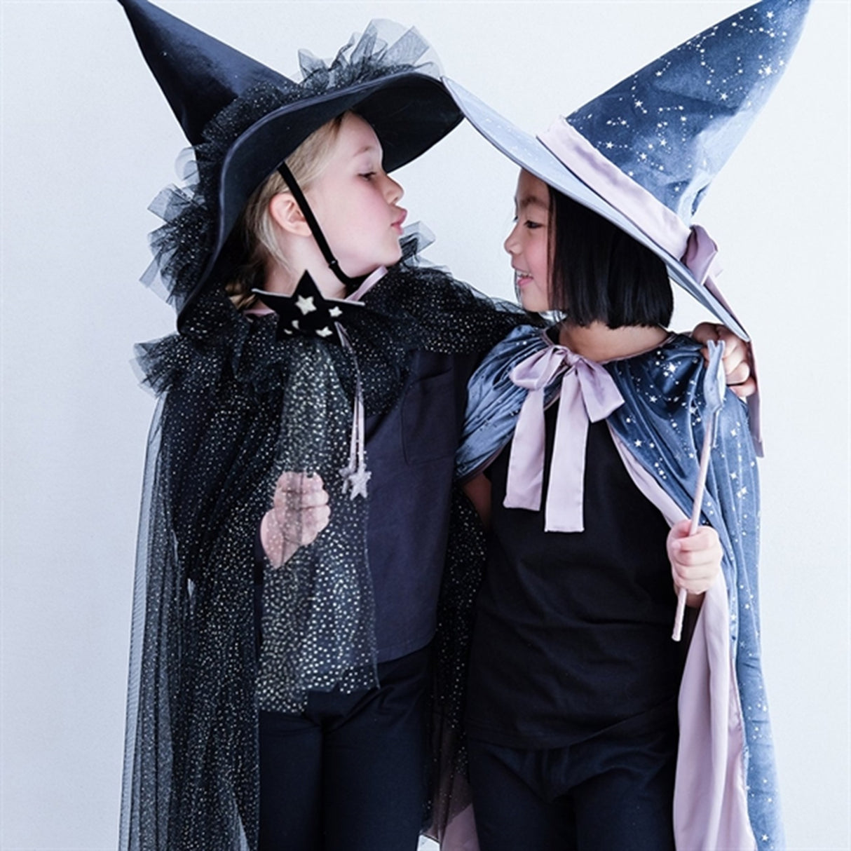 Mimi & Lula Kappe Beatrix Witch Halloween Grå