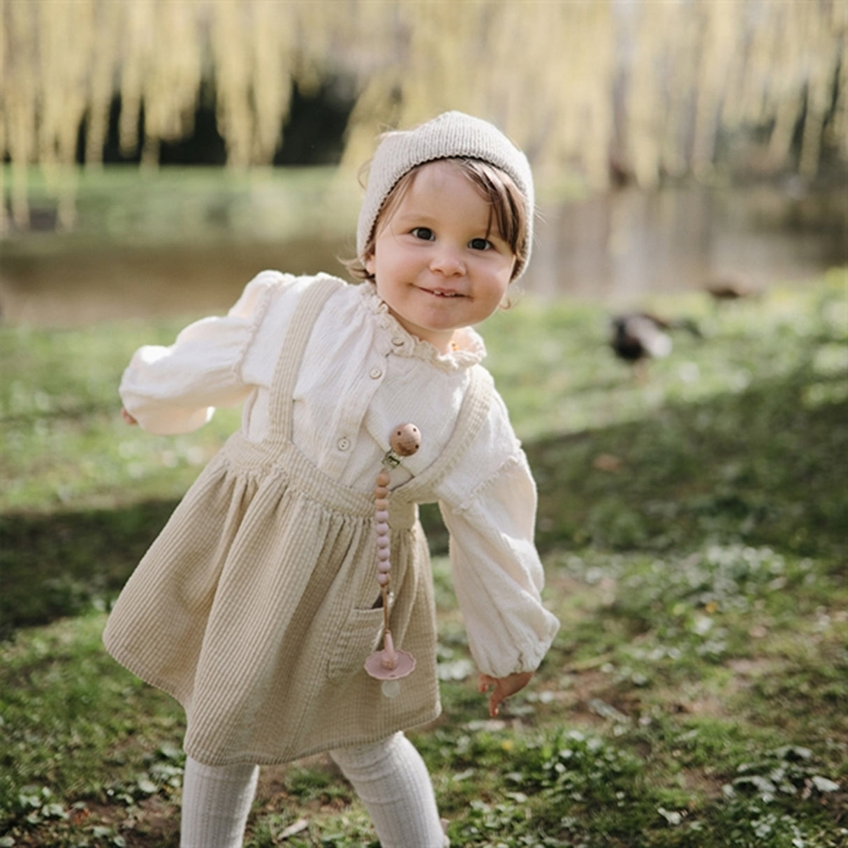 Mushie Napphållare Eva Mauve