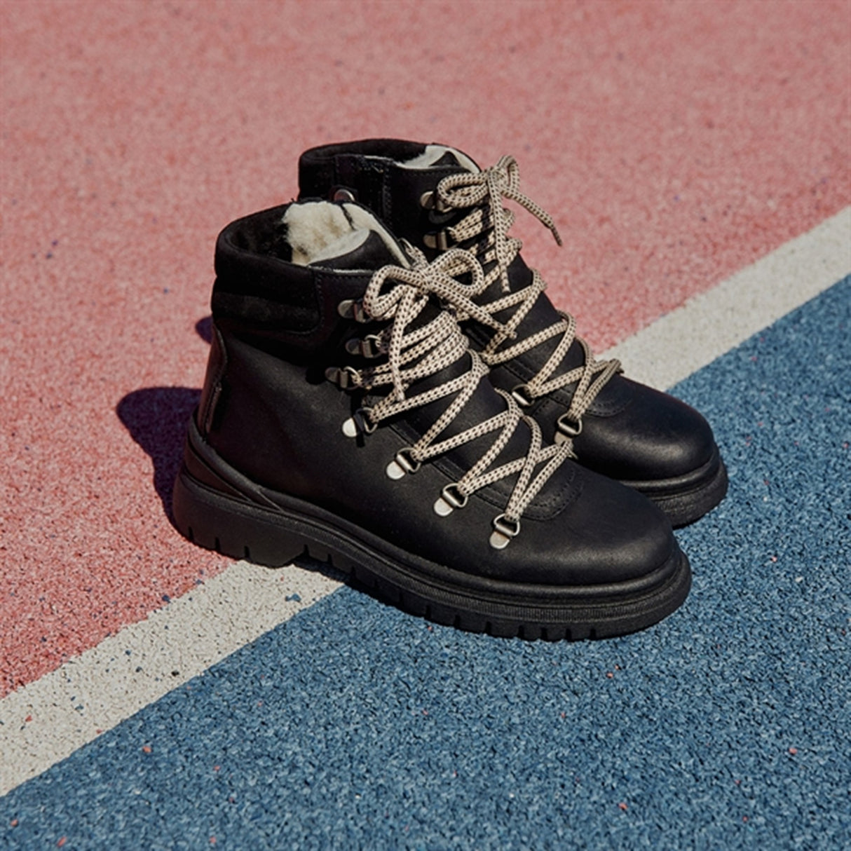 Angulus Tex Snørrestøvle Med Dragkedja Black