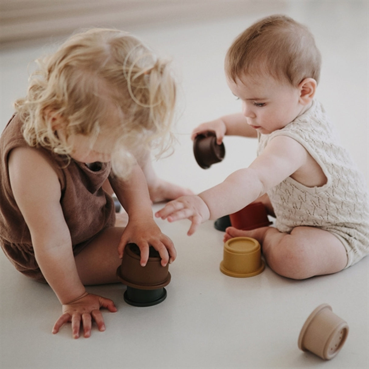 Mushie Stapla Koppar Retro