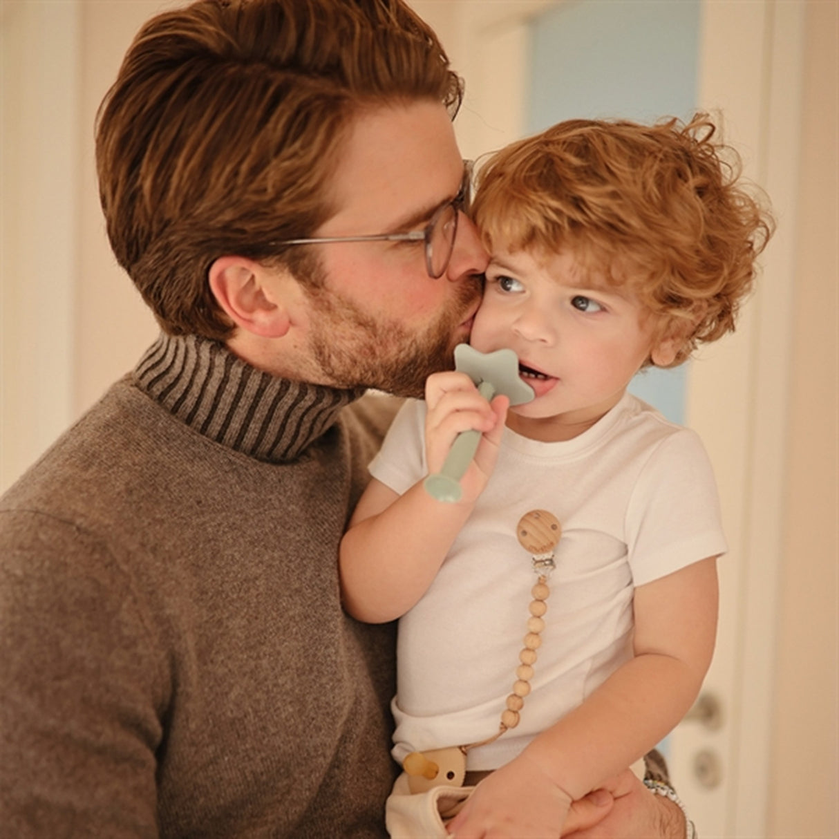 Mushie Tandborste Star Cambridge Blue