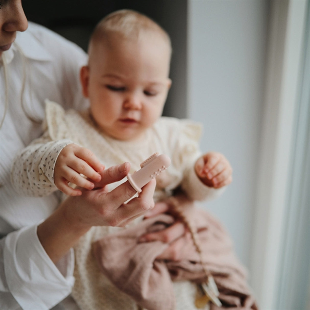 Mushie Finger Tandborste 2-pack Blush/Shifting Sand