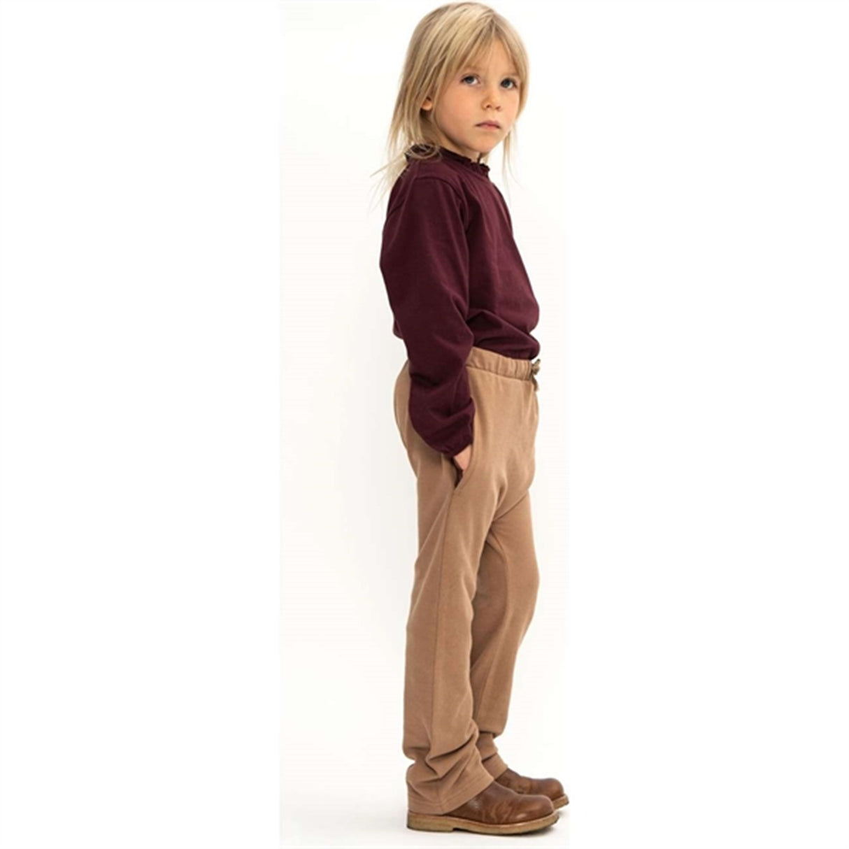 Minimalisma Energi Byxor Haselnut