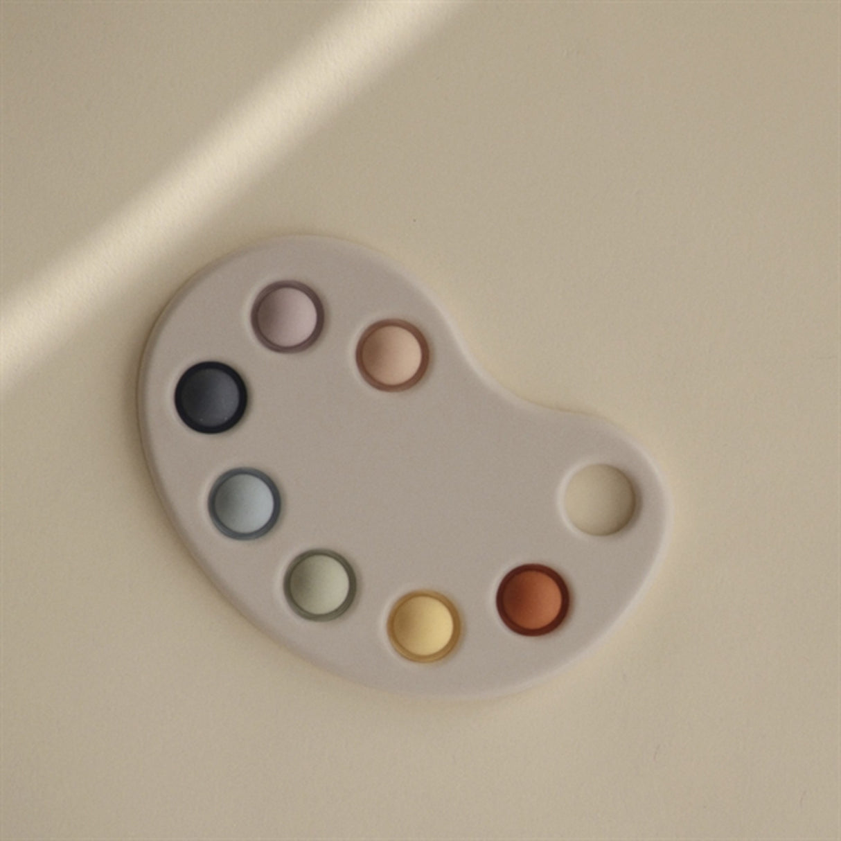 Mushie Aktivitetsleksaker Palette Multi