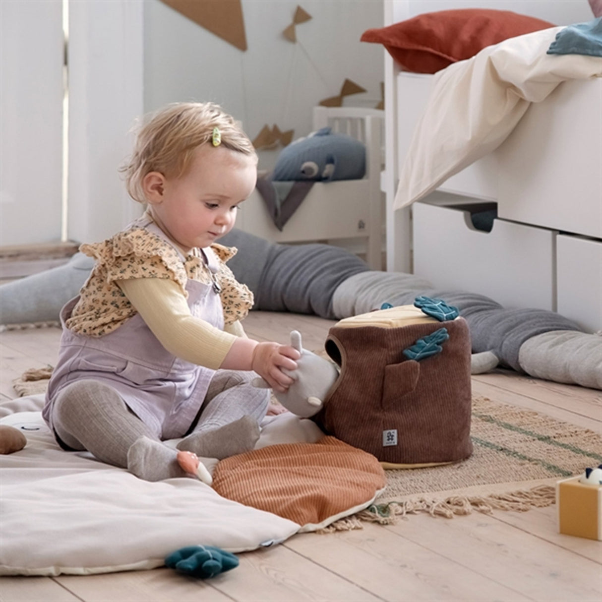 Sebra Aktivitetsleksaker Kurragömma Stubbe Brown