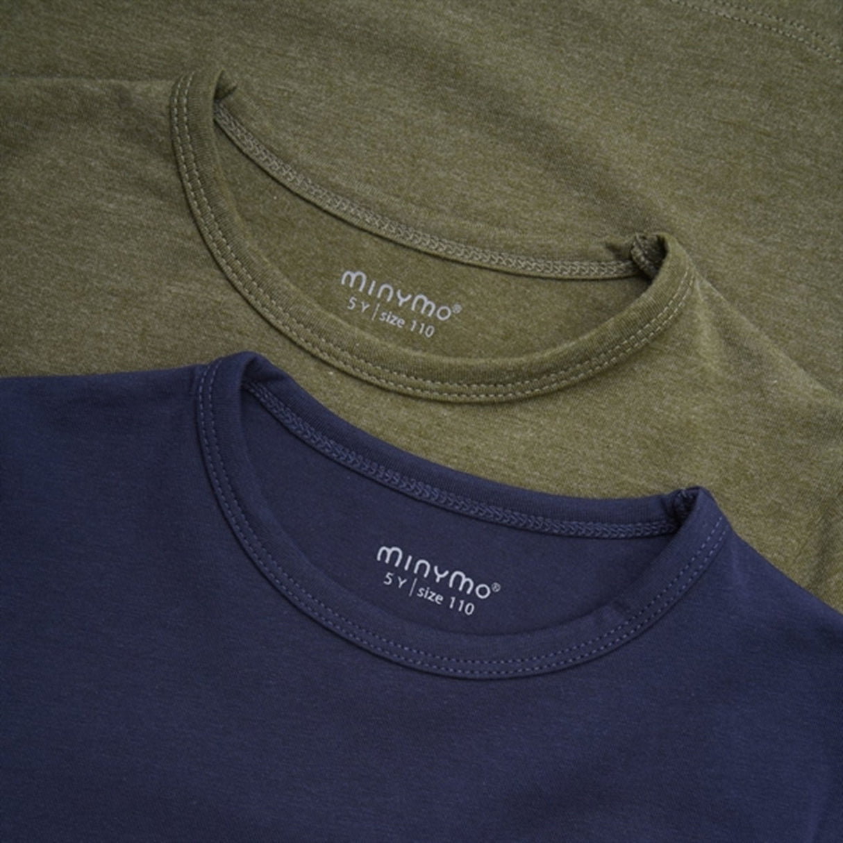 Minymo Dark Olive Bluse Basis 34 2-pack NOOS