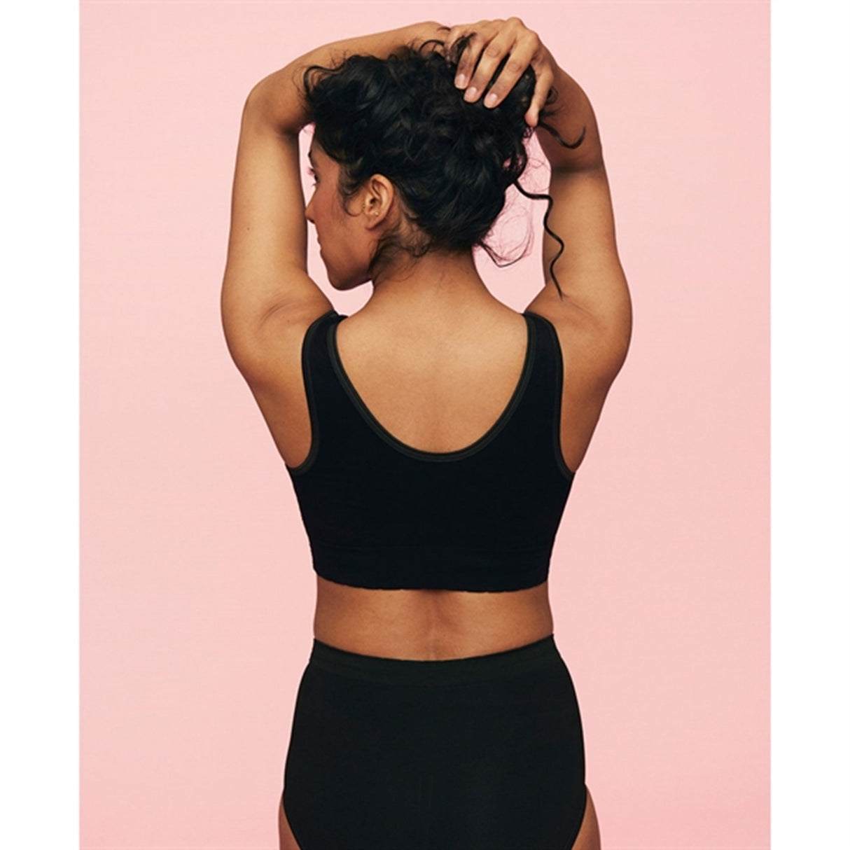 momkind Crossover Bh Black