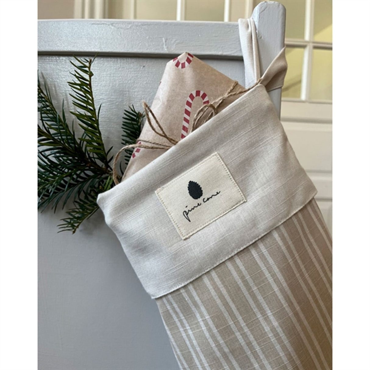 Pine Cone Mormors Julestrømpe Beige Stripe