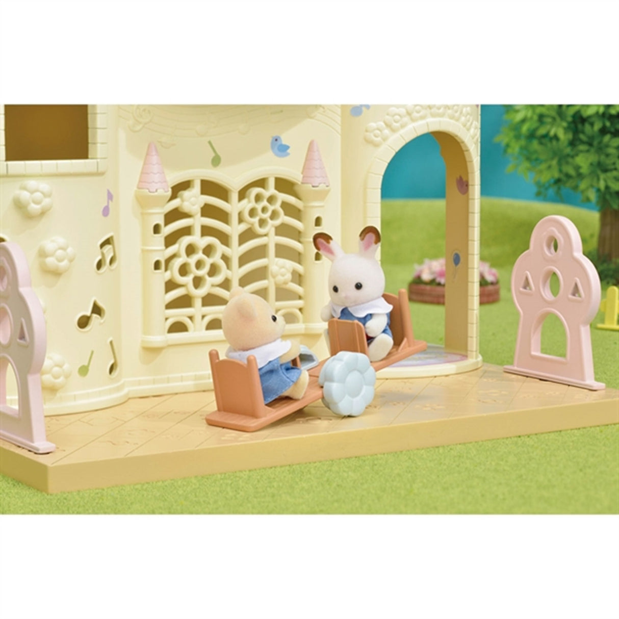 Sylvanian Families® Bebis Slotts Dagis