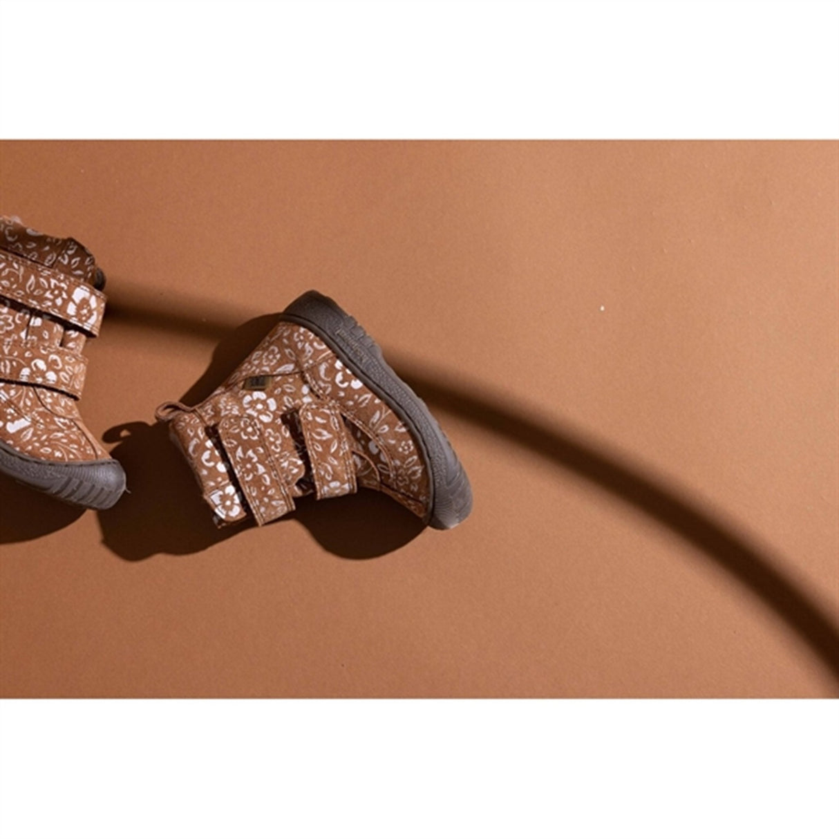 Bisgaard Evon Tex Skor Brandy Flowers