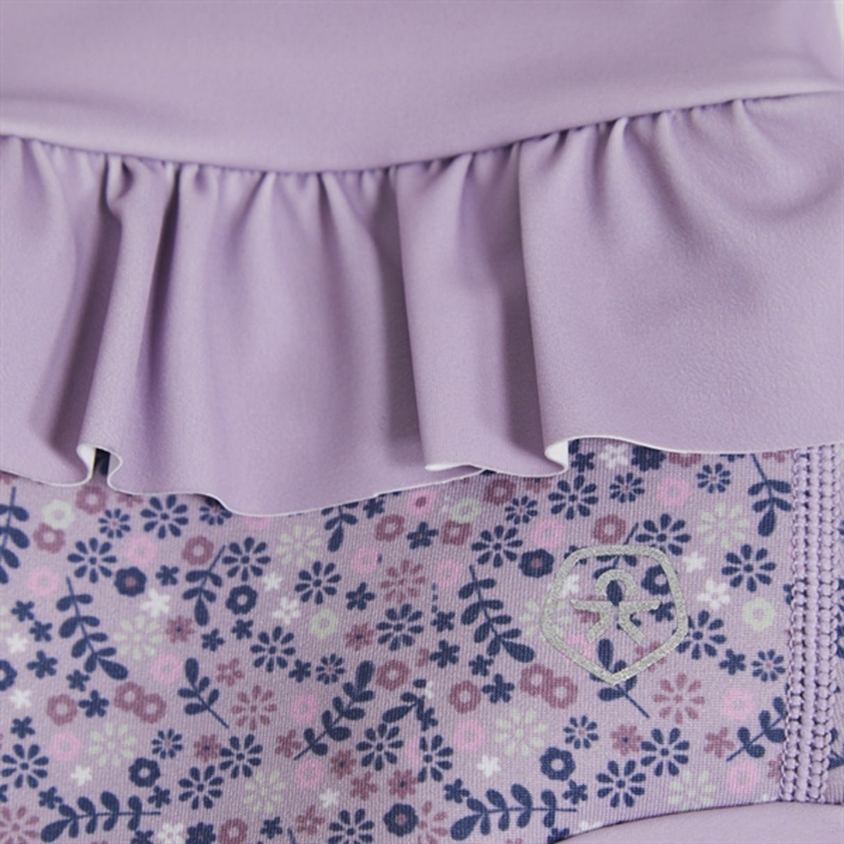 Color Kids Babybadebukser med Frill AOP Lavender Mist