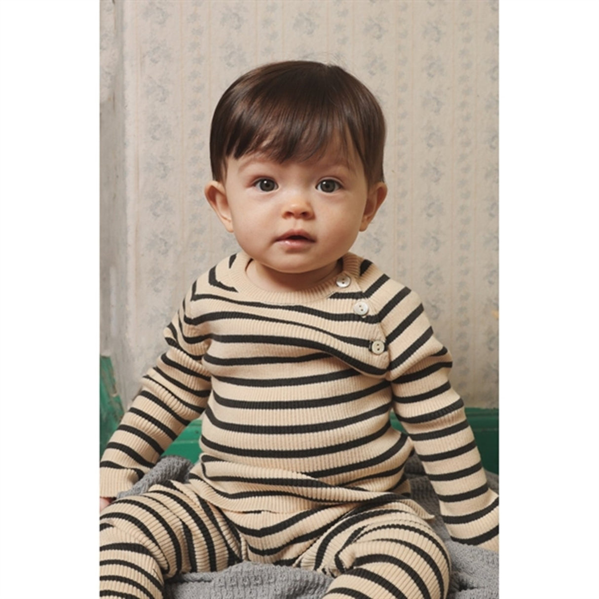 Flöss Flye Stickat sweater Noir/Warm cotton