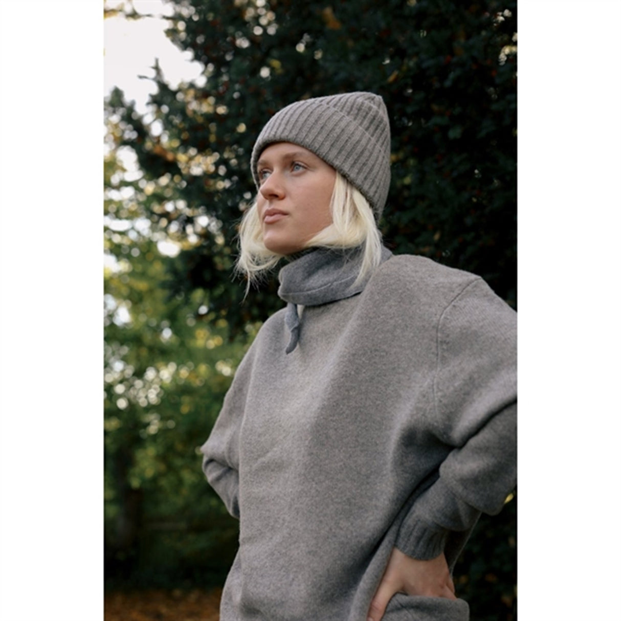 HOLMM Twiggy Carly Ull Strikhue