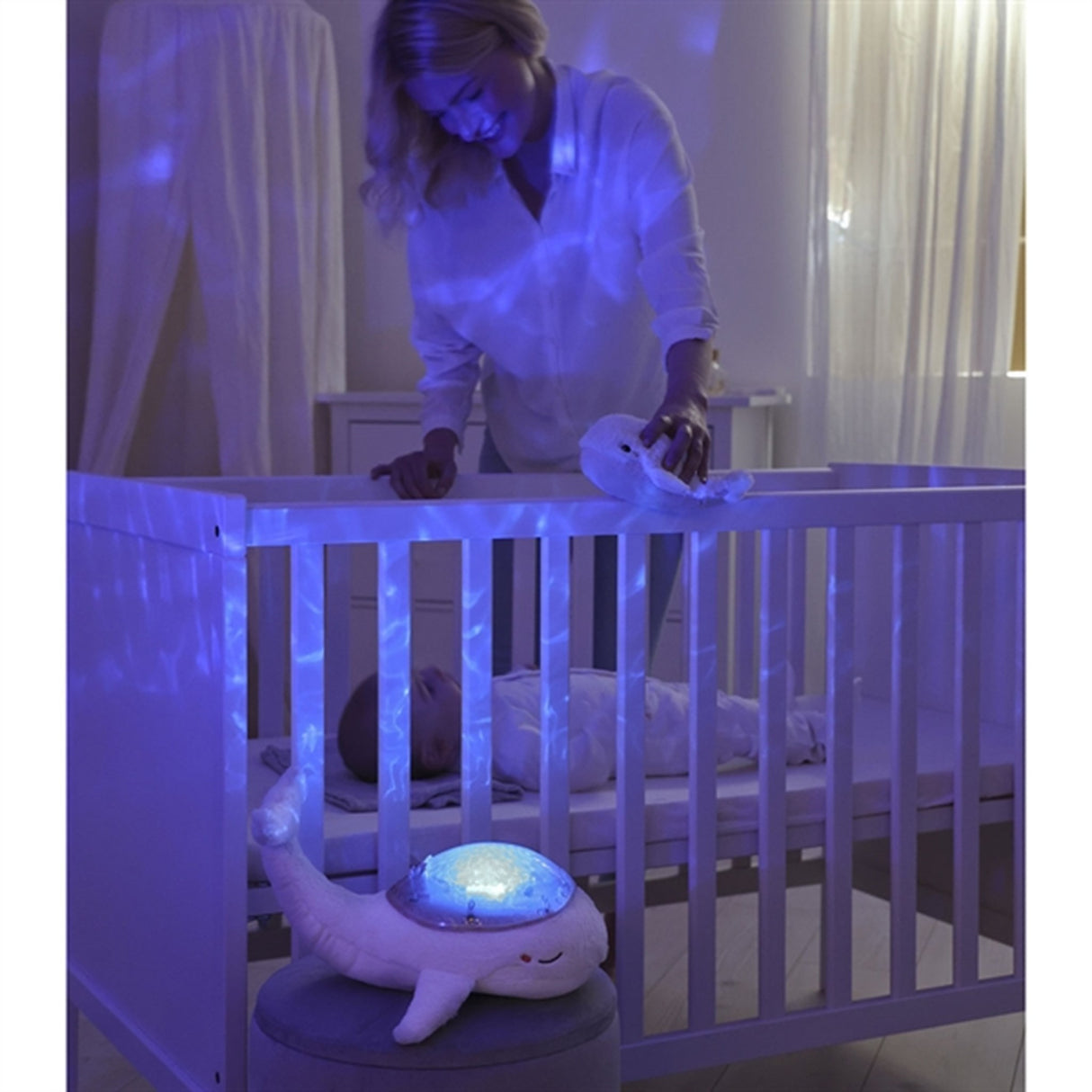 Cloud B Tranquil Whale Natlampe White