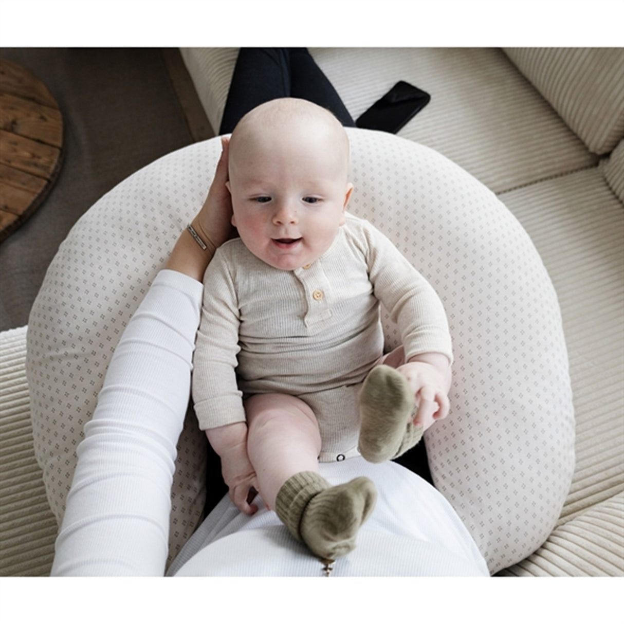 Pine Cone Amningskudde Nora Natura Dot