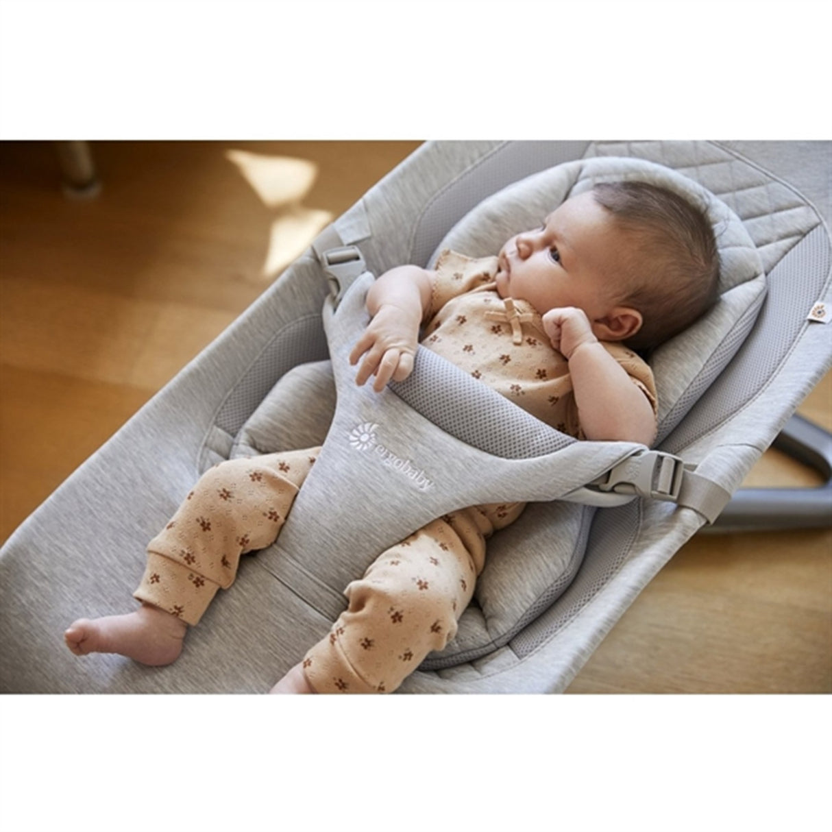 Ergobaby Evolve 3-I-1 Liggstol Light Grey