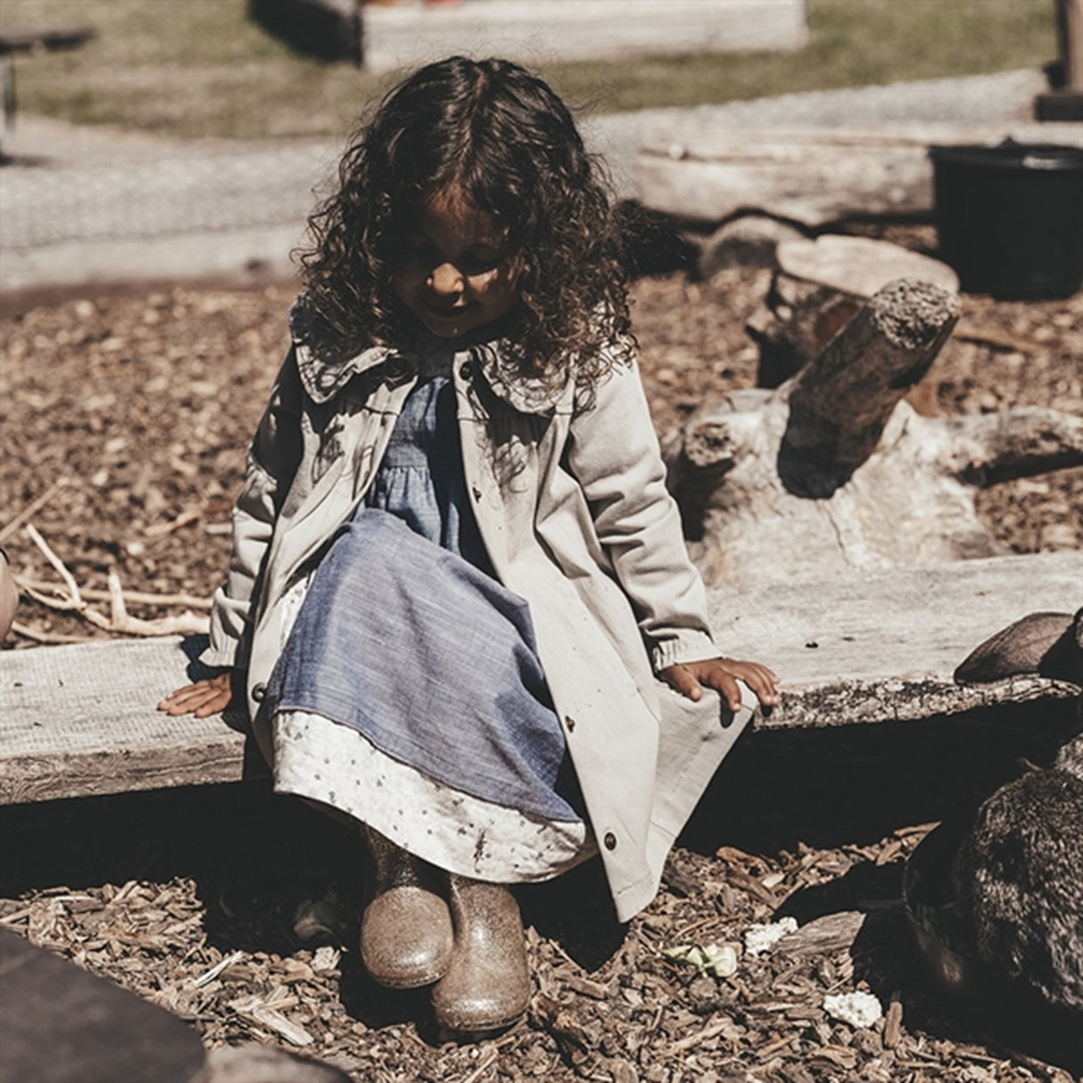 That's Mine London Fog Fabiola Jacka