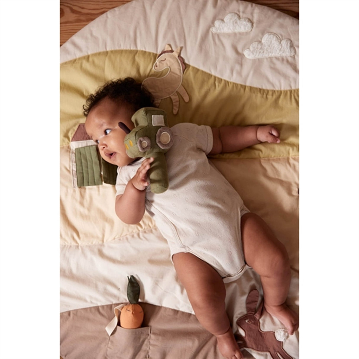 FILIBABBA Skallra Traktor