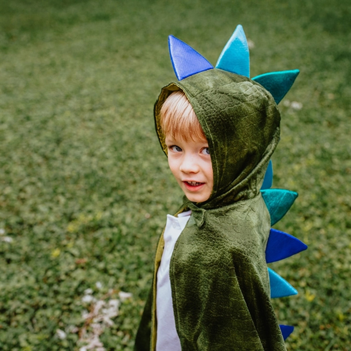 Great Pretenders Dragon Cape with Claws