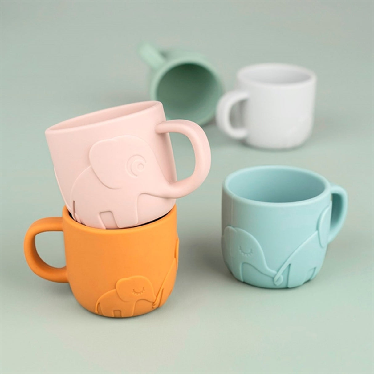 Done by Deer Peekaboo Kopp Elphee Powder