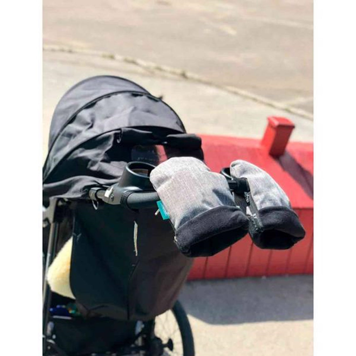 KongWalther Østerbro Barnvagn Handske Grå