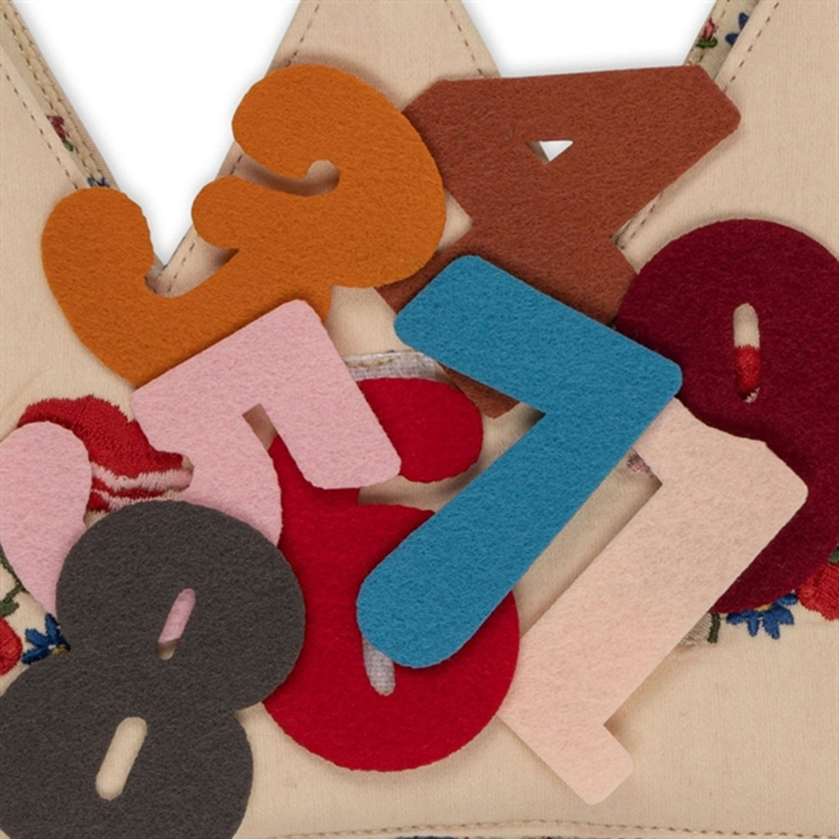 Konges Sløjd Flower Födelsedagskrona