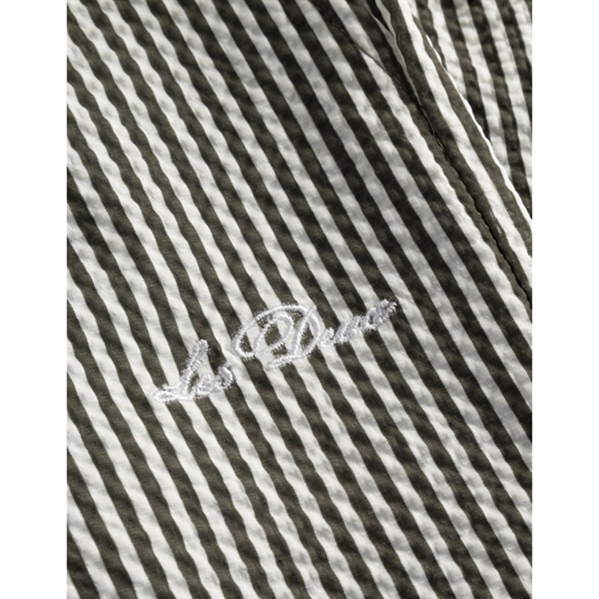 Les Deux Kids Olive Night/Ivory Stan Stripe Seersucker Badeshorts