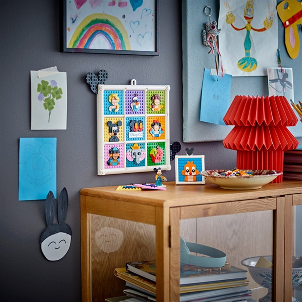 LEGO® Disney™ 100 År av tecknade Disneyikoner