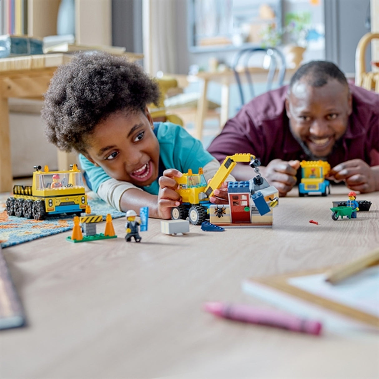 LEGO® City Byggfordon och Kran med Rivningskula