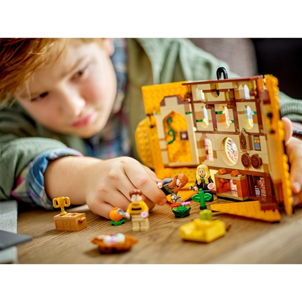 LEGO® Harry Potter™ Elevhemsbanderoll Hufflepuff™