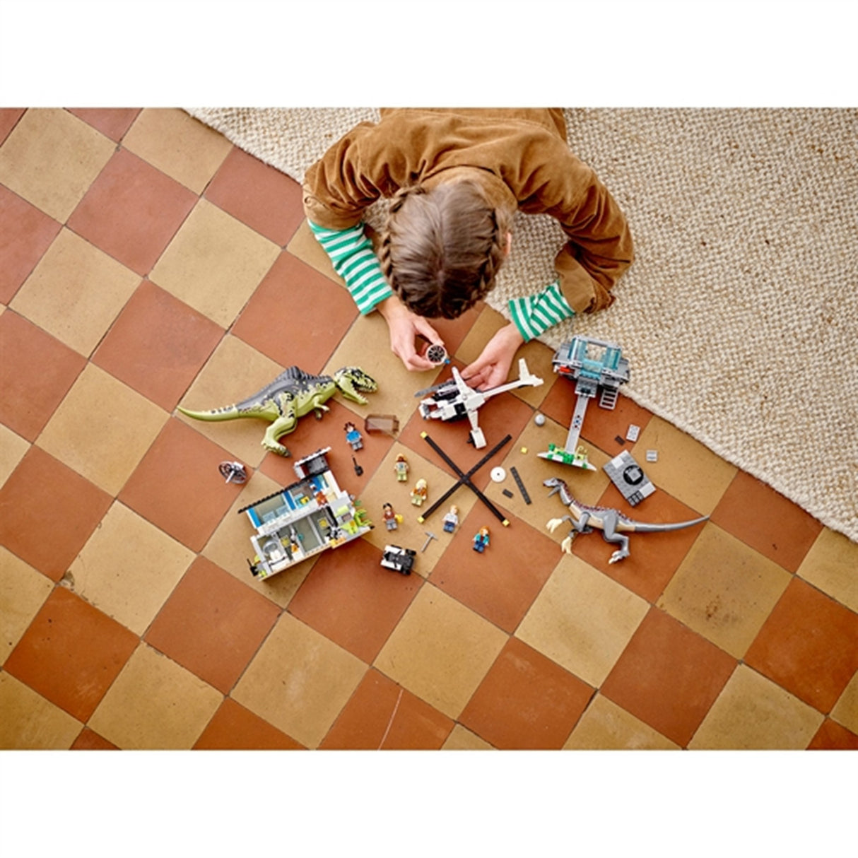 LEGO® Jurassic World™ Giganotosaurus & Therizinosaurus – Attack