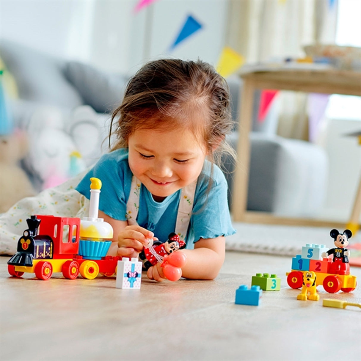 LEGO® DUPLO® Mickey Mouse & Minnies Födelsedagståg