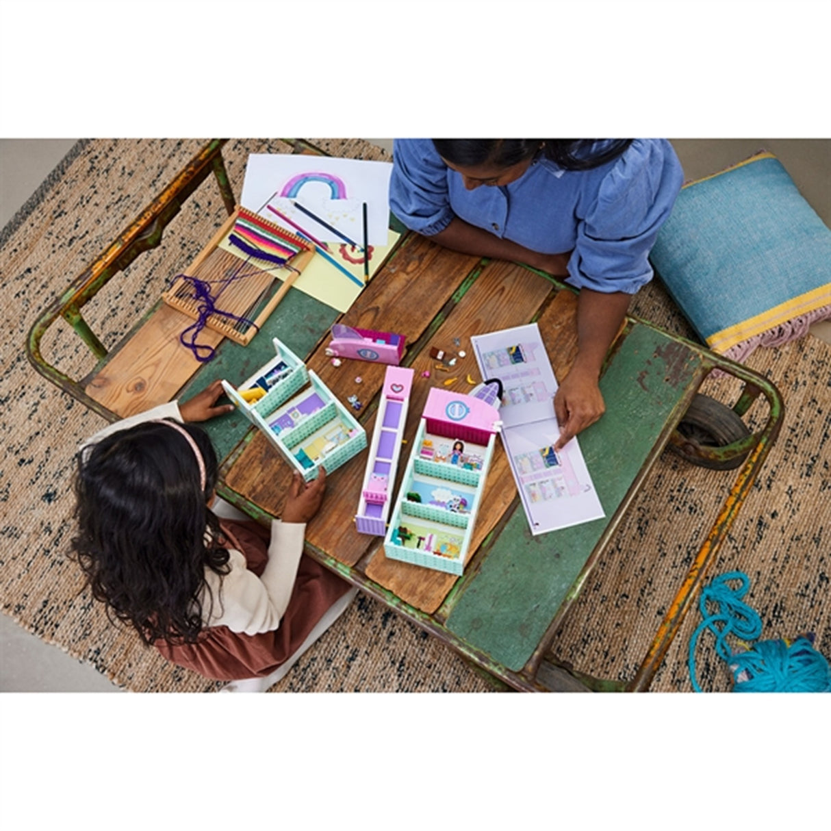 LEGO® Gabby's Dollhouse Gabbys Dockskåp