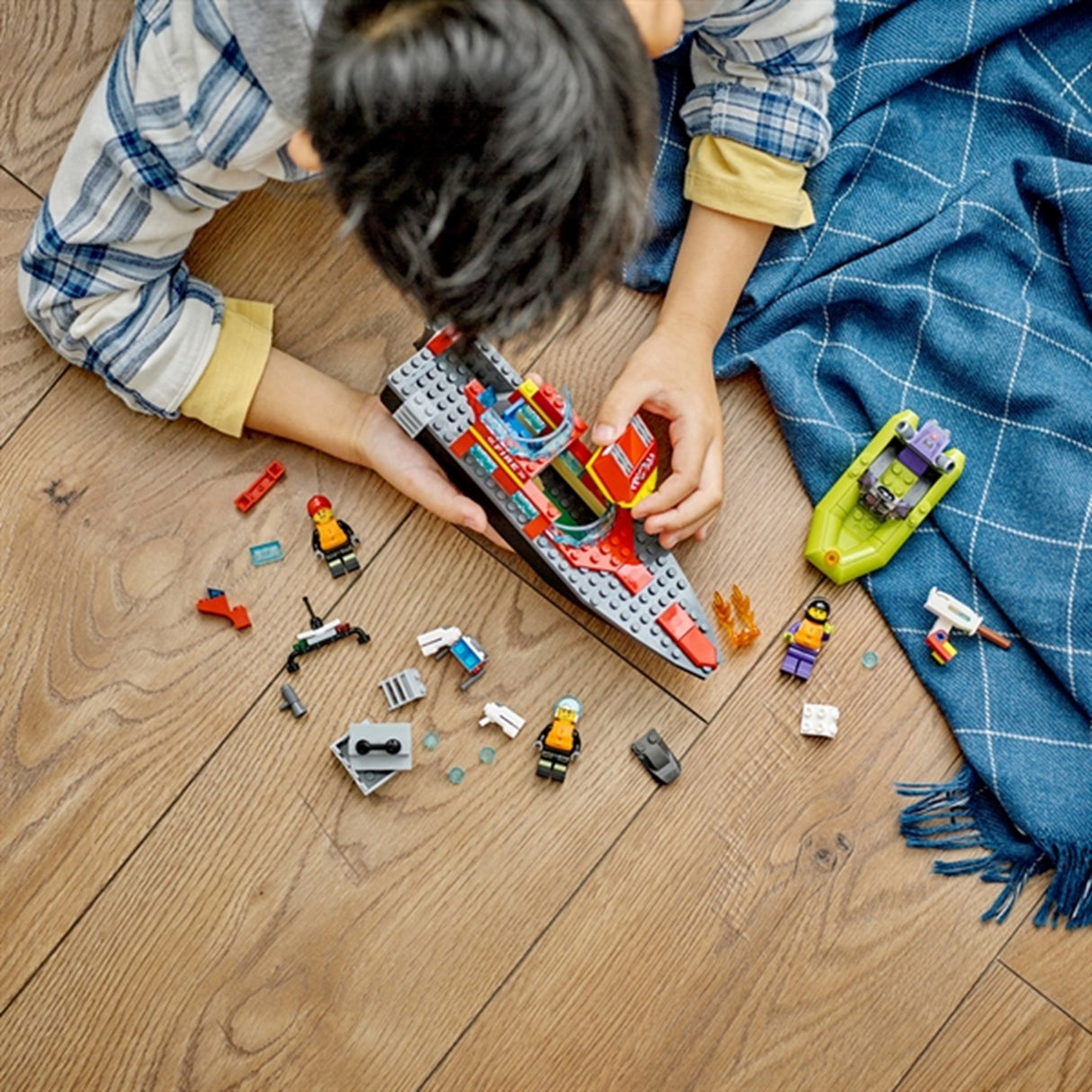 LEGO® City Brandräddningsbåt