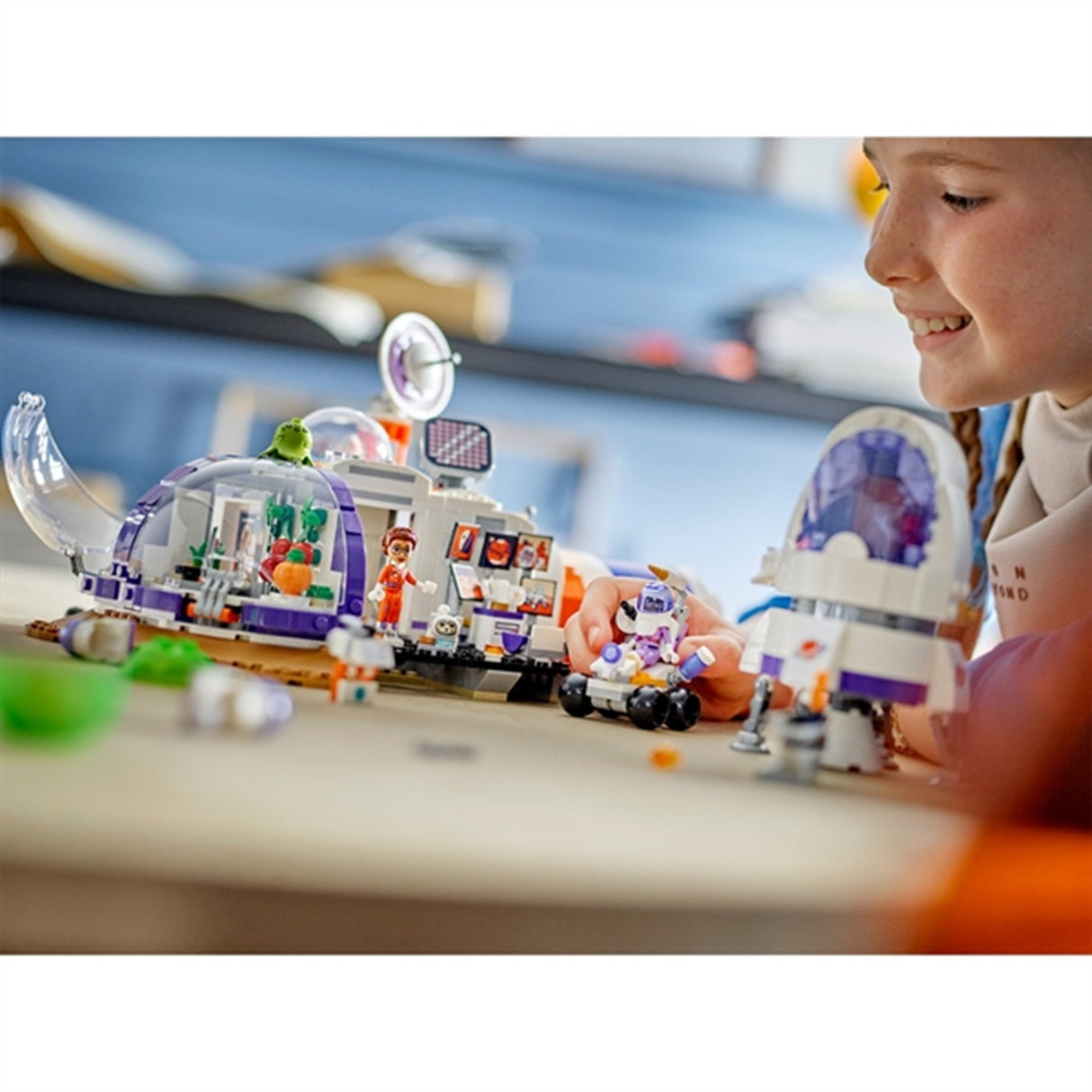 LEGO® Friends Rymdbas på Mars med Raket