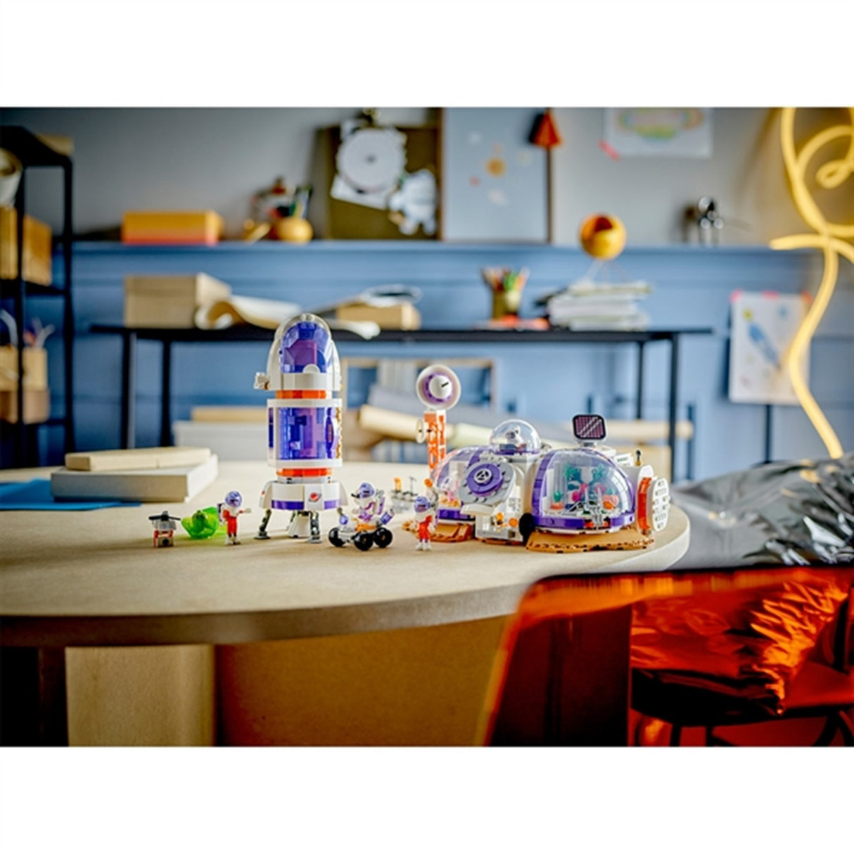 LEGO® Friends Rymdbas på Mars med Raket