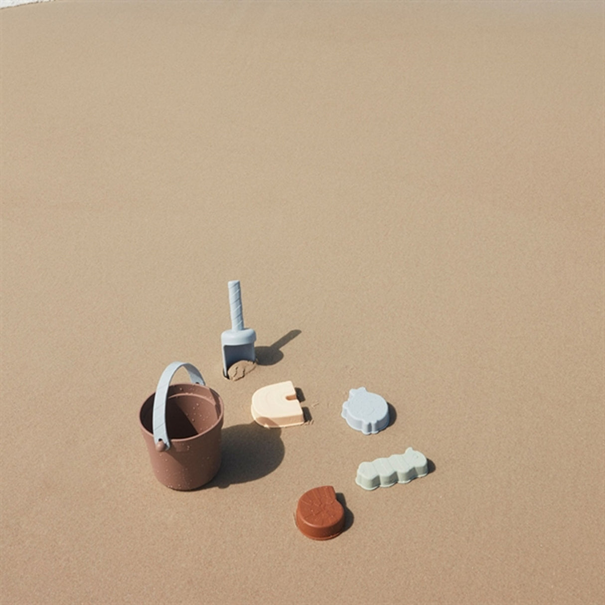 OYOY Leo Strand Set Choko