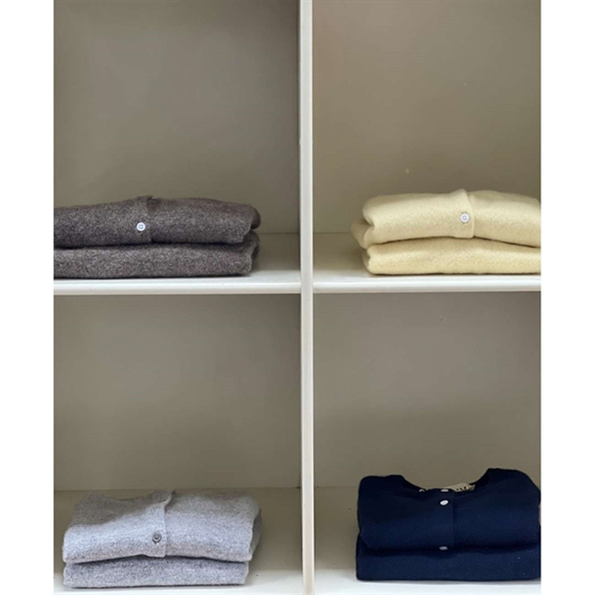 HOLMM Navy Molly Cashmere Stickat Cardigan