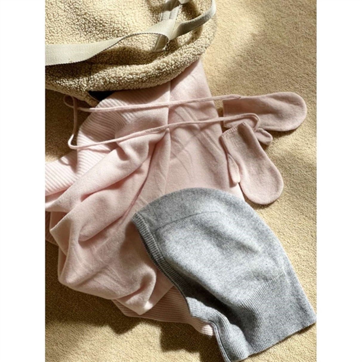 HOLMM Oxford Netty Cashmere Stickat Elefanthatt