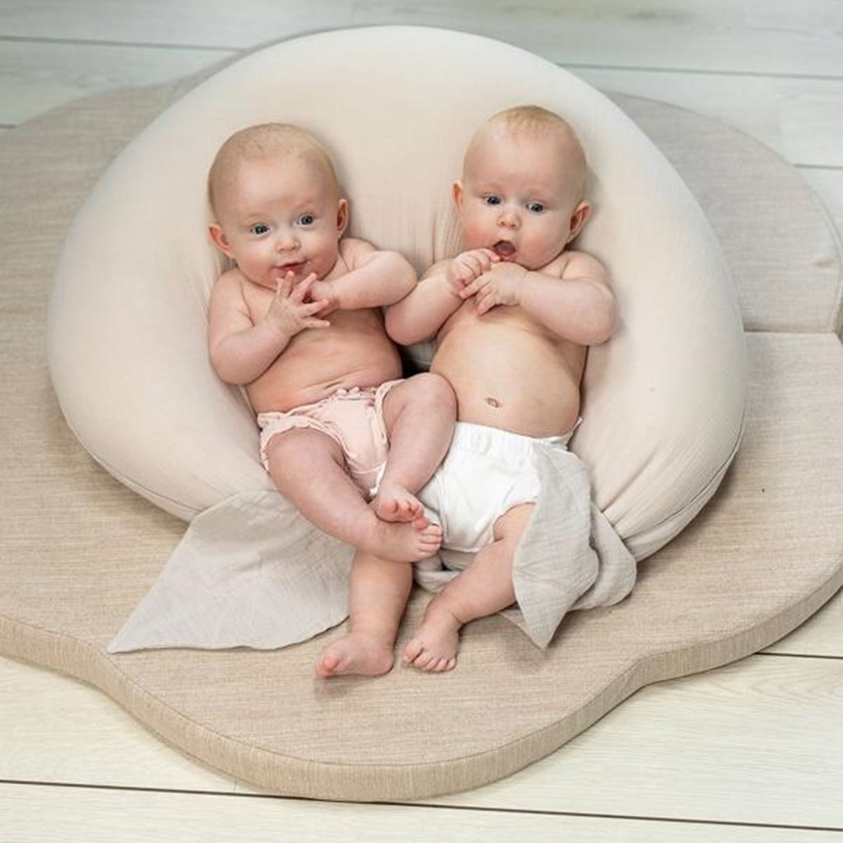 That's Mine stora amningskudde brun